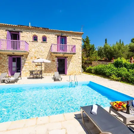Carolina Villa